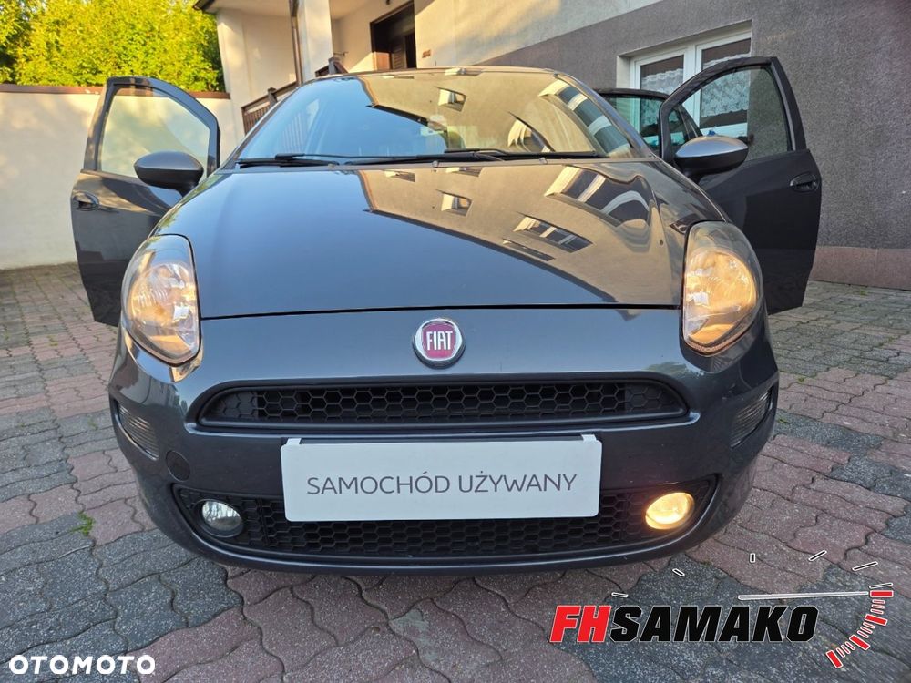 Fiat Punto 1.2 Young - 32