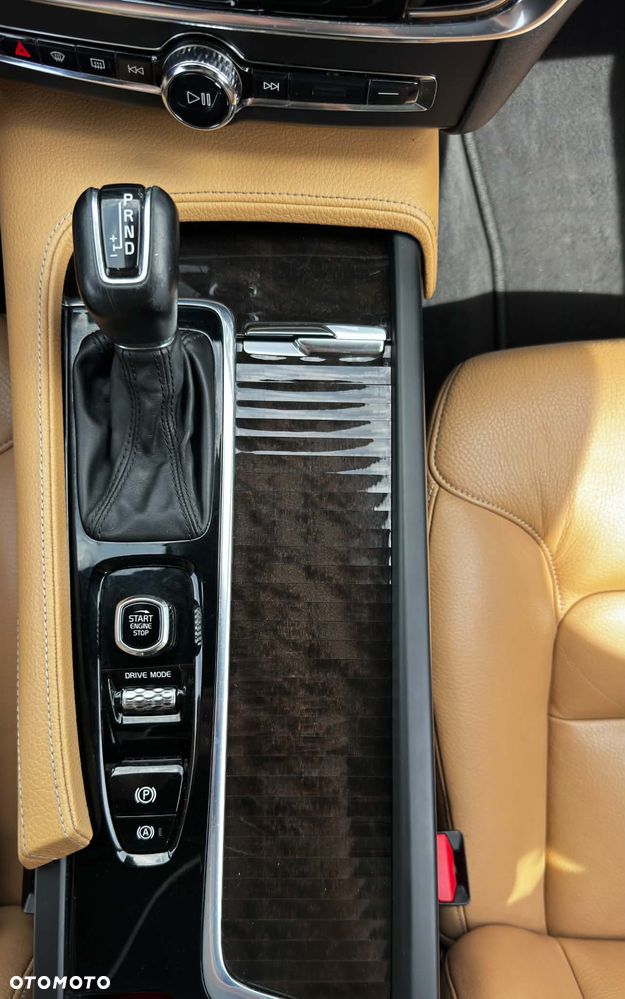 Volvo S90 T5 Momentum - 12