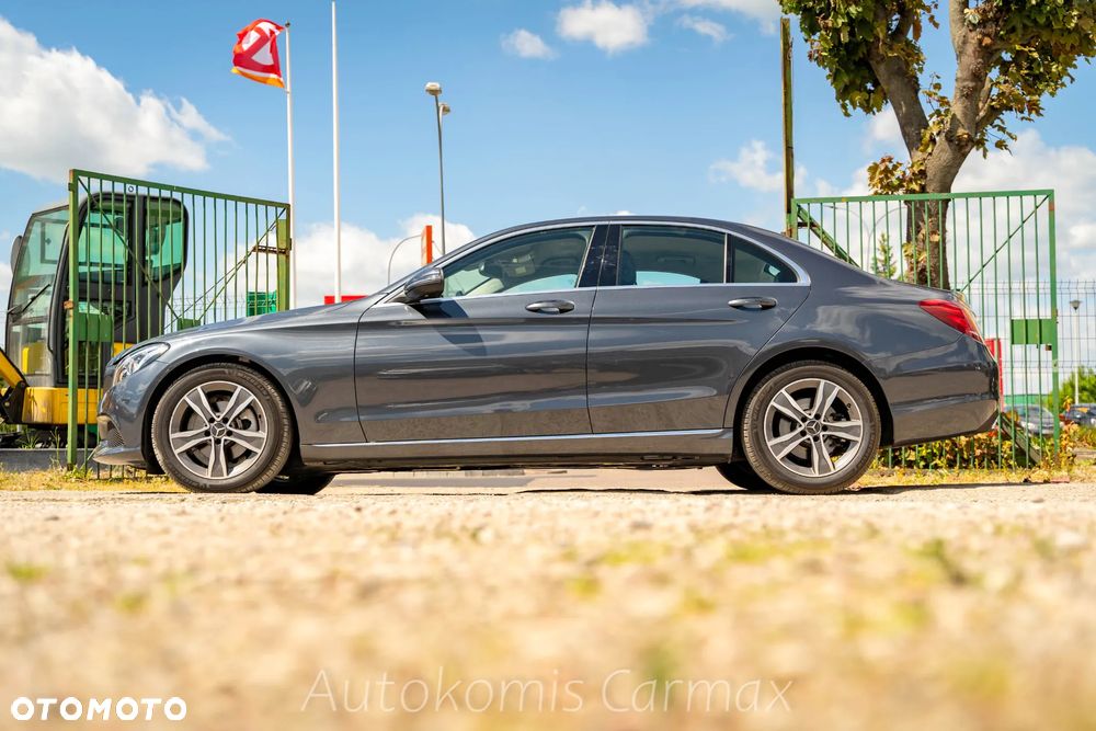 Mercedes-Benz Klasa C 180 9G-TRONIC Edition - 6