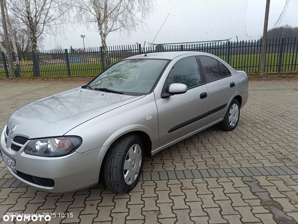 Nissan Almera 1.5 acenta - 1