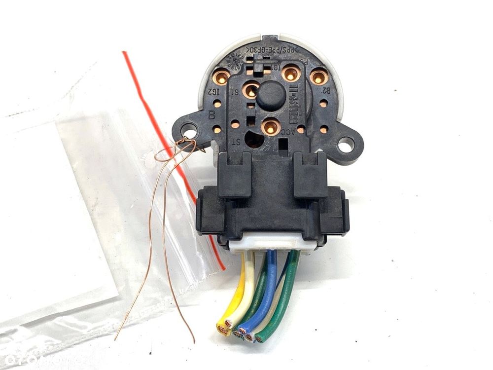 KOSTKA STACYJKI  SUZUKI SWIFT III (MZ, EZ) 2005 - 2022 1.3 (RS 413) 68 kW [92 KM] benzyna 2005 - - 2