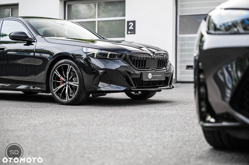 BMW Seria 5 520d xDrive mHEV M Sport Edition - 8
