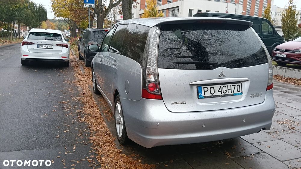 Mitsubishi Grandis - 4