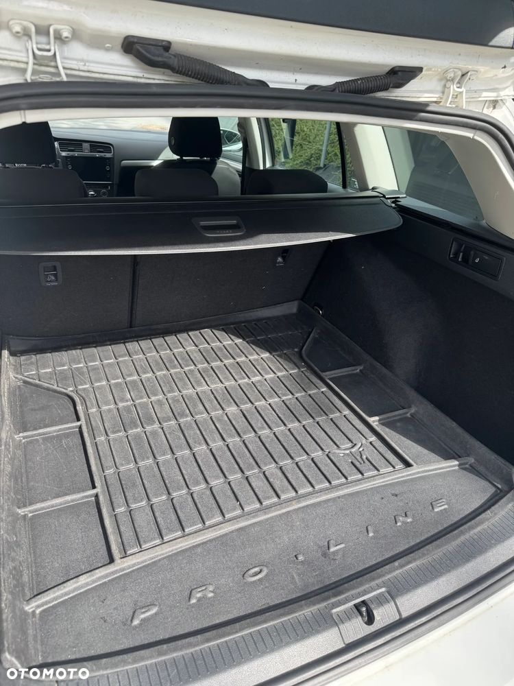 Volkswagen Golf - 15