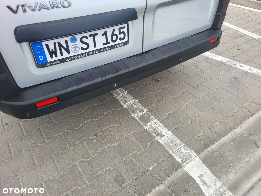 Opel Vivaro - 10