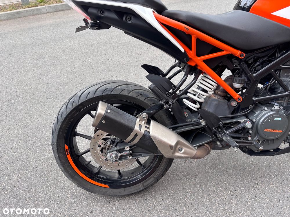 KTM Duke - 11