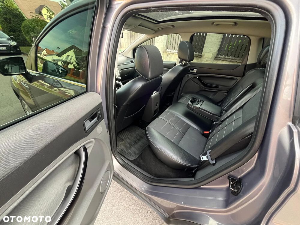 Ford Kuga 2.0 TDCi 4x4 Titanium - 22