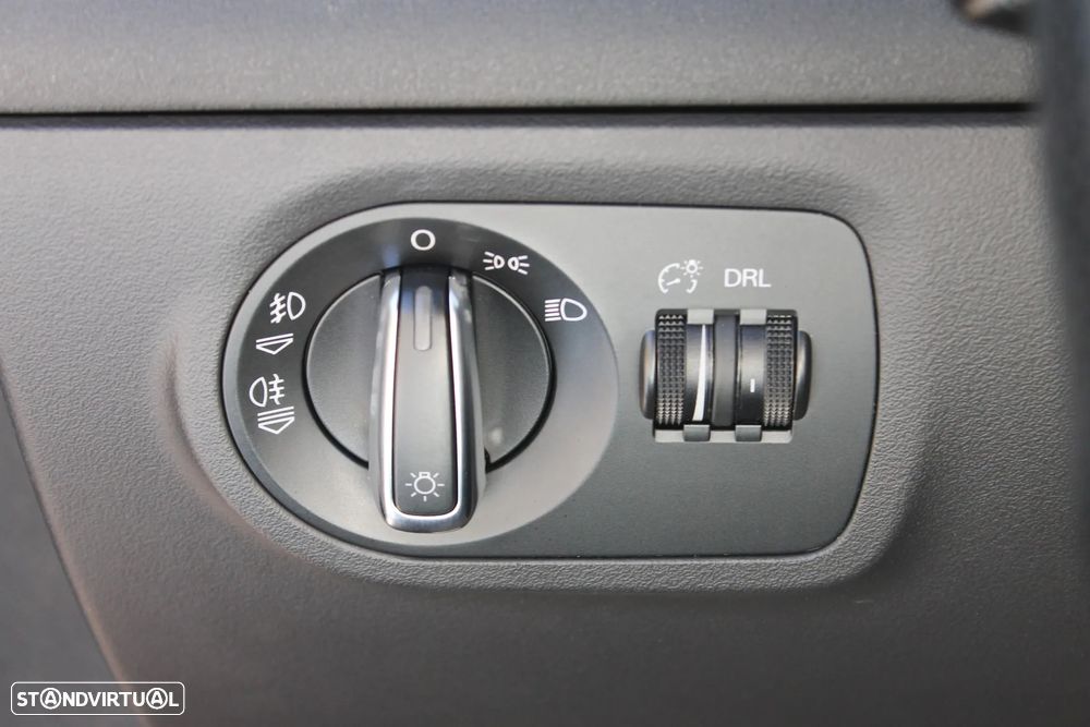 Audi TT Coupé 1.8 TFSI S-line - 27