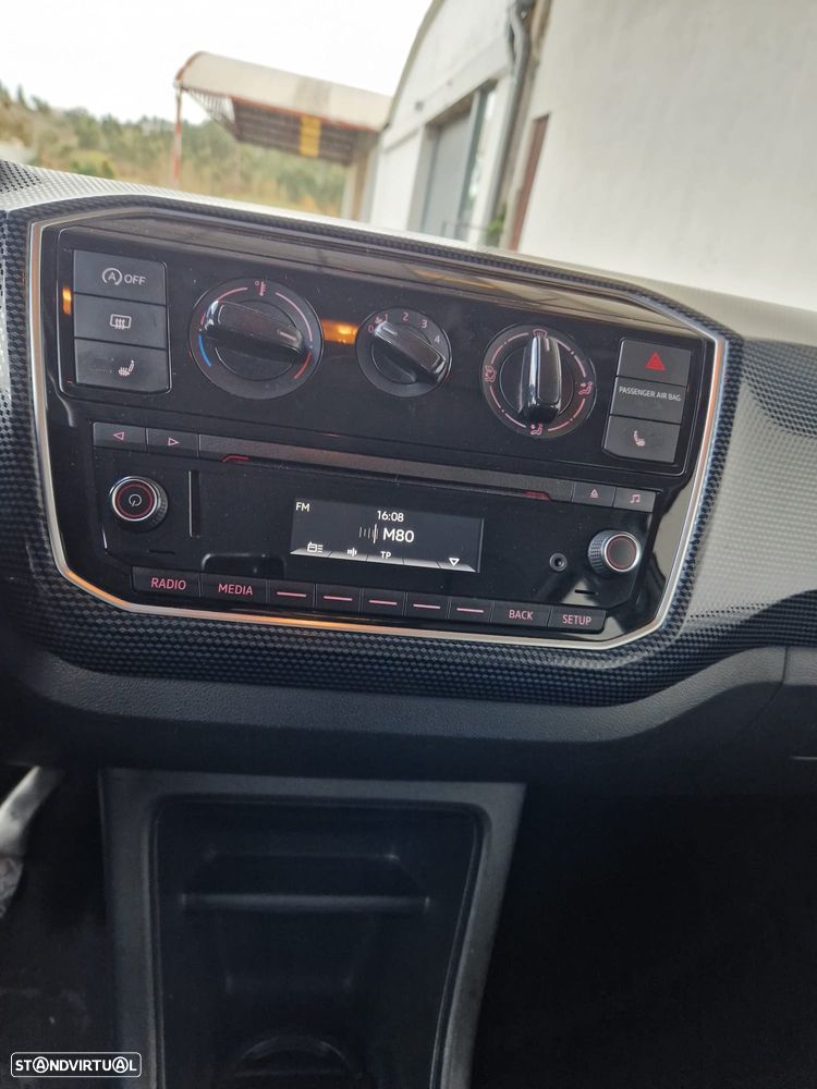 VW Up! 1.0 Move - 10