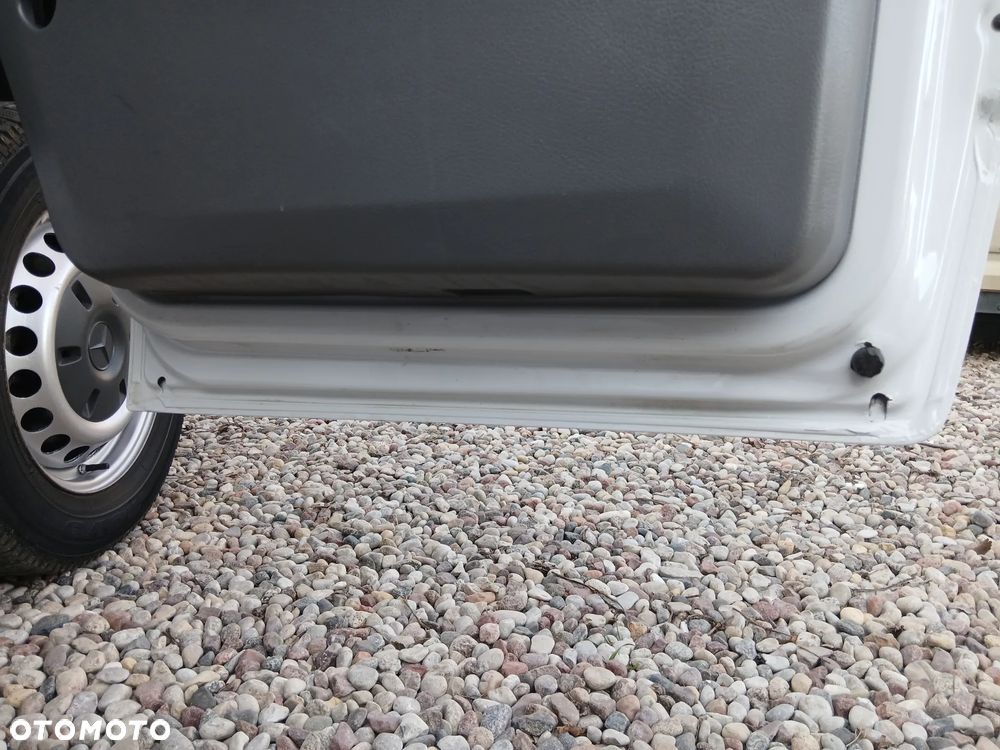 Mercedes-Benz Sprinter - 36