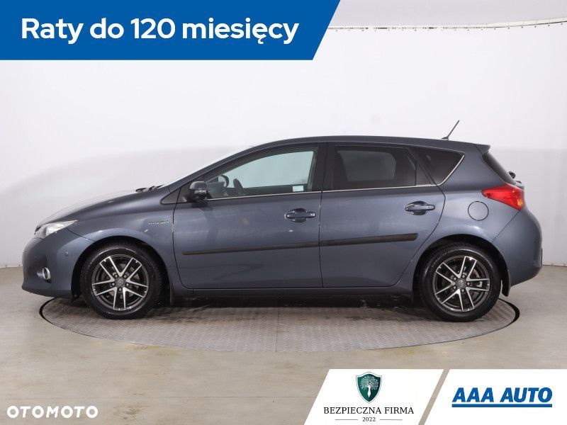 Toyota Auris - 4