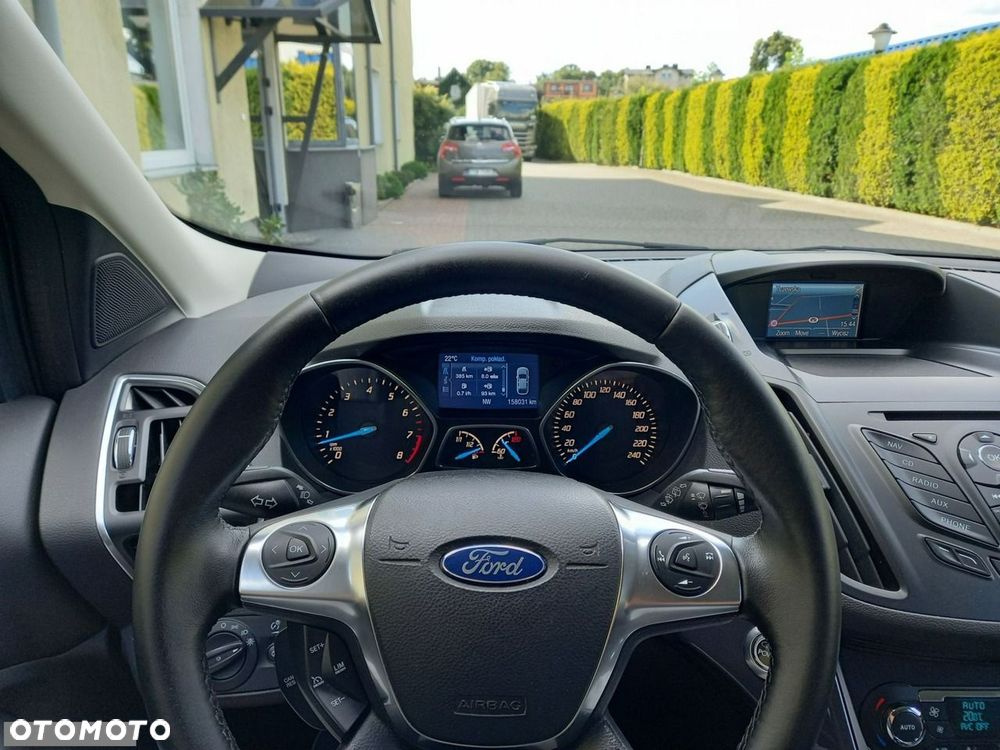 Ford Kuga 1.6 EcoBoost 2x4 Titanium - 27