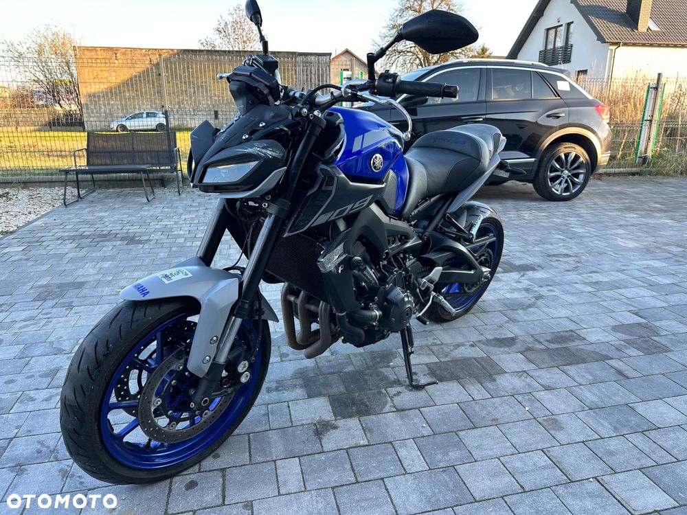 Yamaha MT - 2