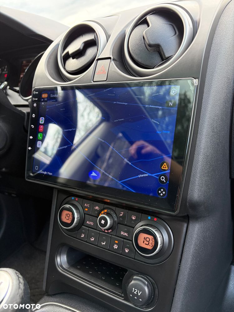 Nissan Qashqai+2 2.0 Tekna - 24