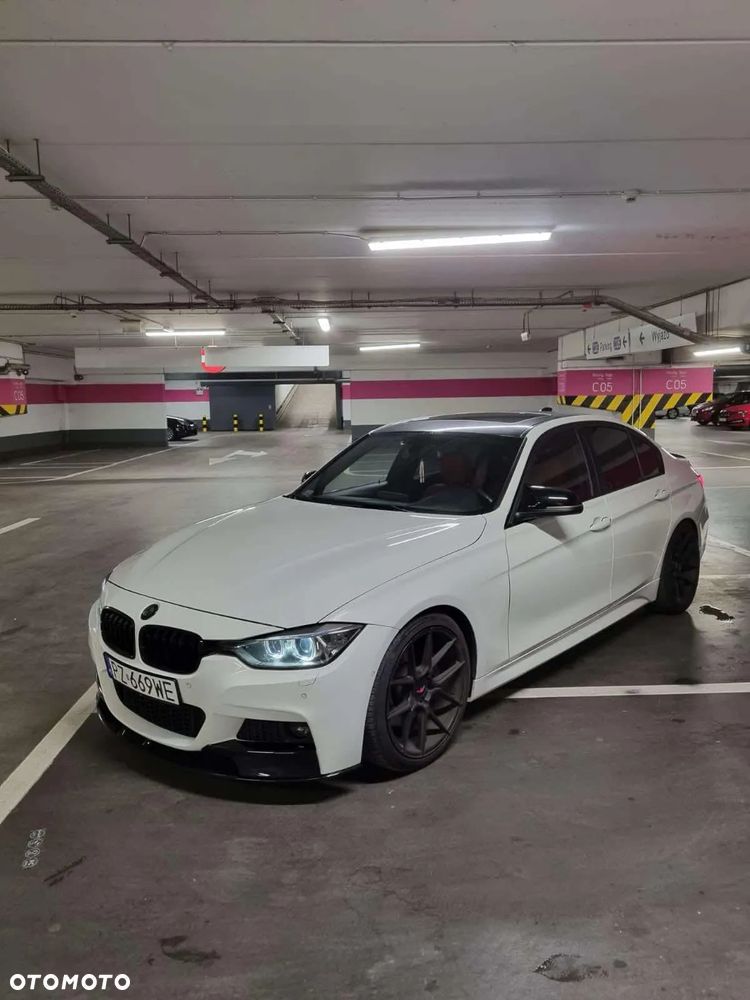 BMW Seria 3 335i xDrive - 6