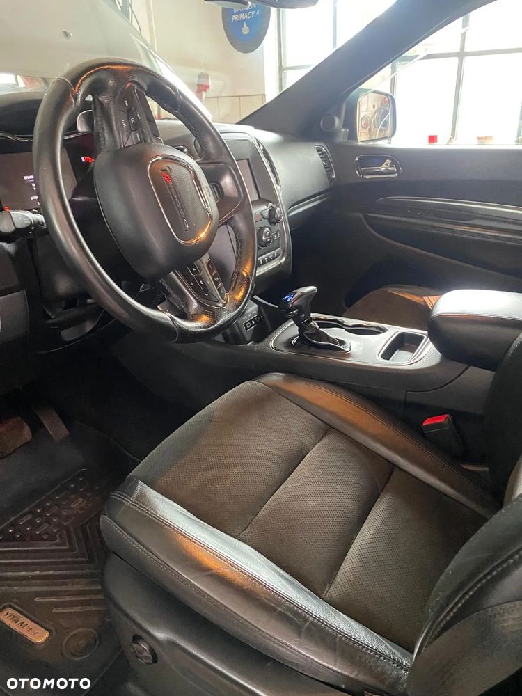 Dodge Durango - 8