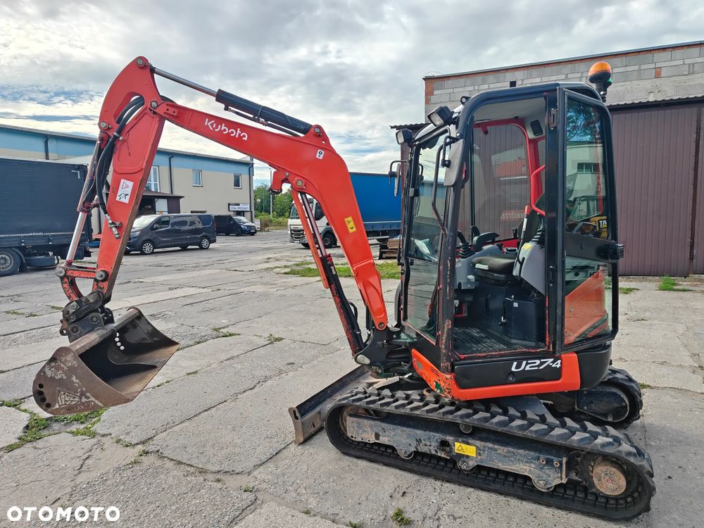 Kubota U27 - 2