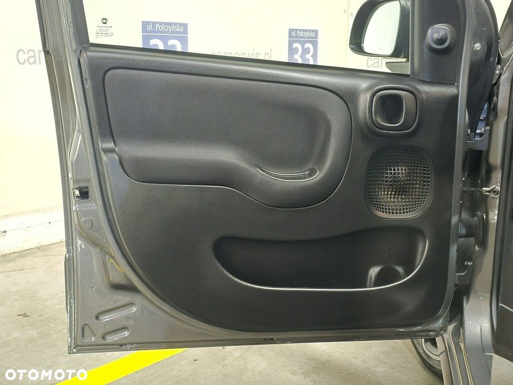 Fiat Panda 1.0 Hybrid City Cross - 12