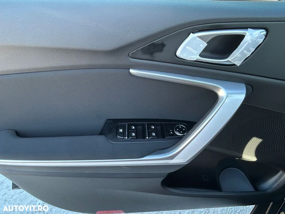 Kia XCeed 1.6 T-GDI 7DCT City - 19