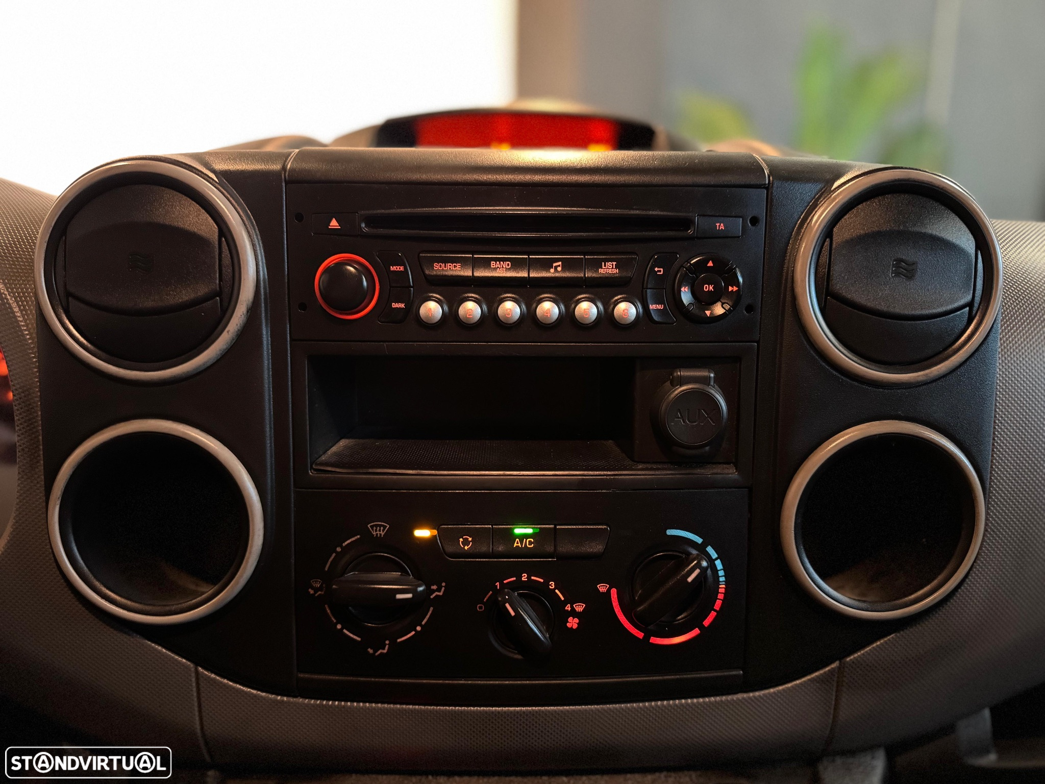 Peugeot Partner - 10