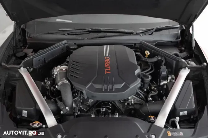Kia Stinger 3.3 T-GDI AWD GT - 38