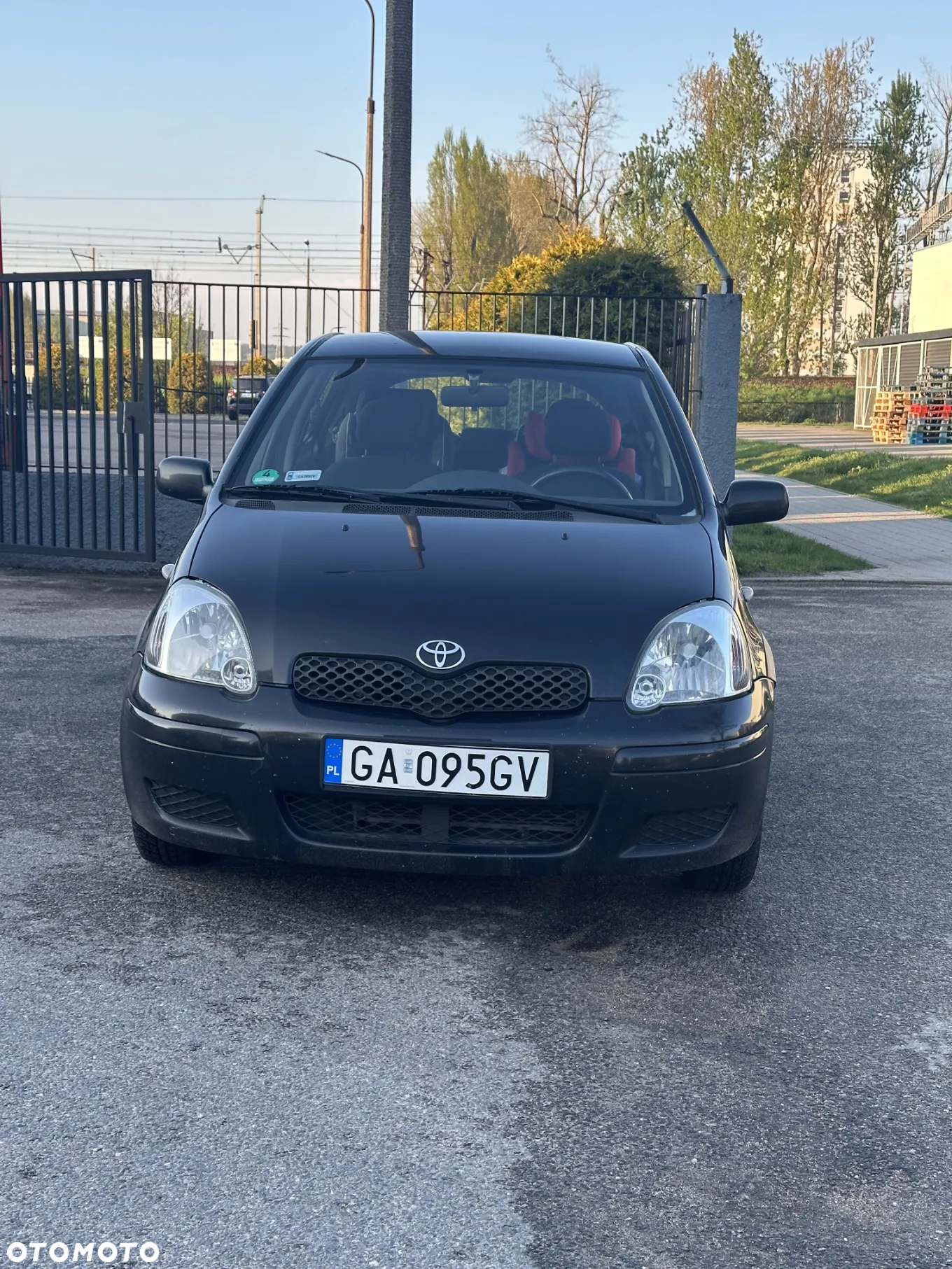 Toyota Yaris 1.3 - 3