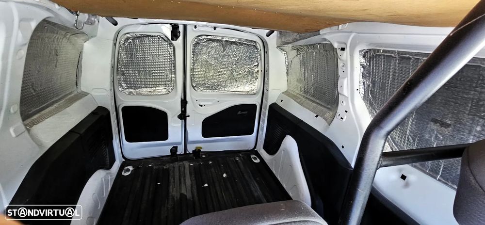 Citroën Berlingo 1.6 HDi 90cv 3 Lugares - 10