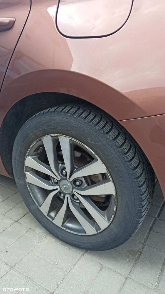 Hyundai i30 1.6 D Comfort - 10