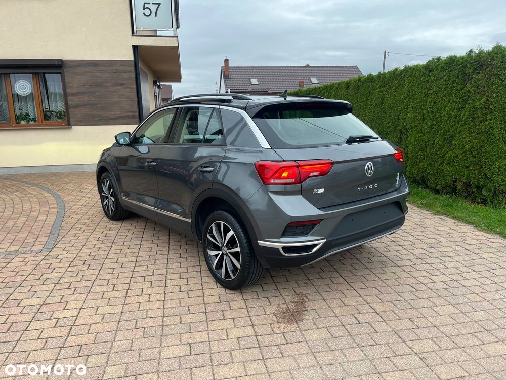 Volkswagen T-Roc - 7