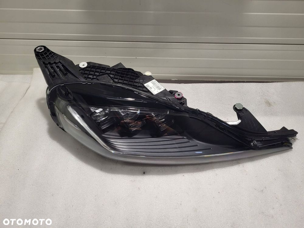 toyota supra a90 mk5 full led usa przód strona prawa 5a2dee4-02 - 4