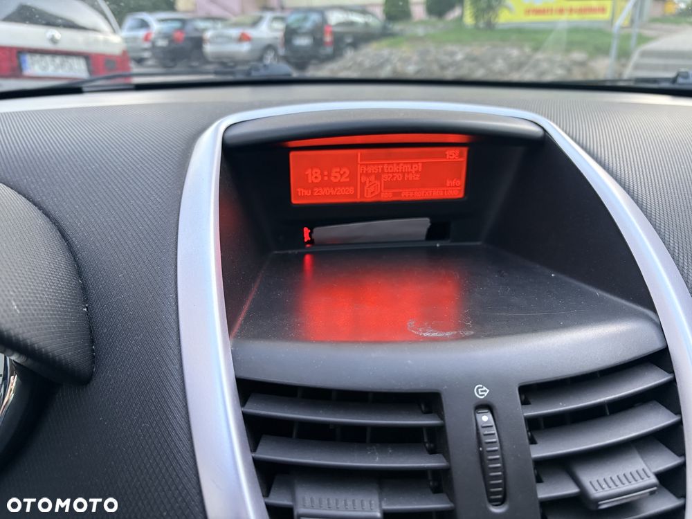 Peugeot 207 CC - 6