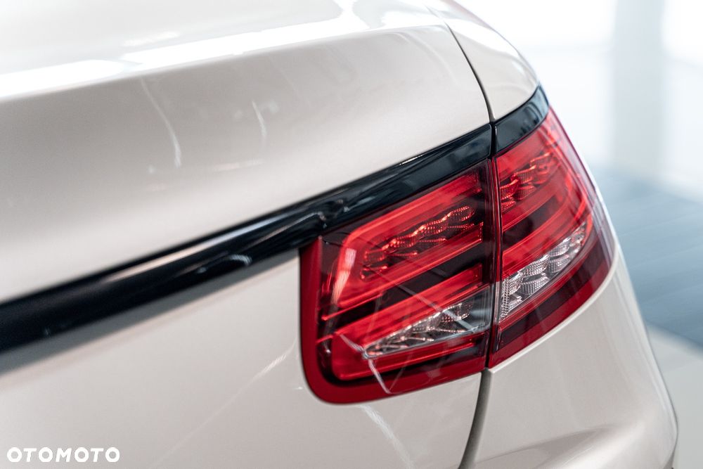 Mercedes-Benz Klasa S 500 4-Matic 7G-TRONIC - 34