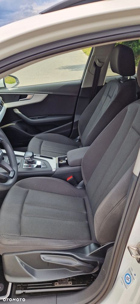Audi A4 Avant 2.0 TDI S tronic - 24