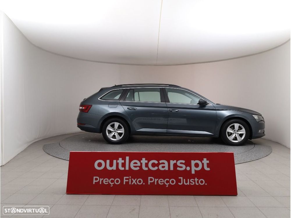Skoda Superb Break 1.6 TDI Ambition - 10