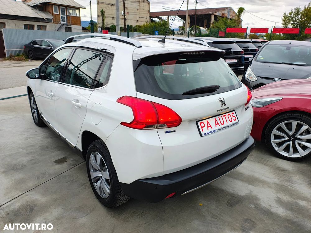 Peugeot 2008 PureTech 110 GPF Stop&Start EAT6 Allure - 26