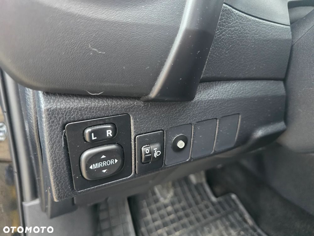 Toyota Corolla 1.6 Active EU6 - 21