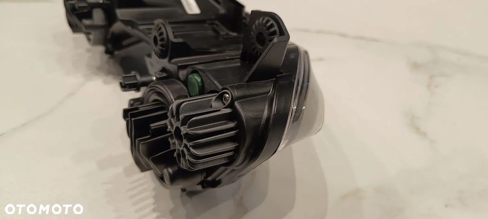 DUCATI PANIGALE V4 REFLEKTOR LAMPA PRZÓD LED - 17