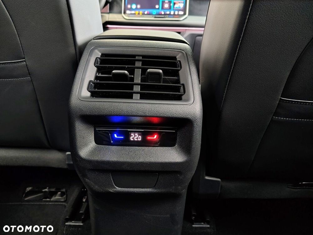 Volkswagen Tiguan 1.5 eTSI Life Plus DSG - 30
