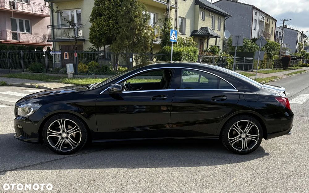 Mercedes-Benz CLA 180 Edition 1 - 4