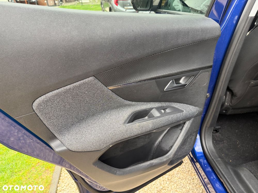 Peugeot 3008 BlueHDi 130 Stop & Start Active Business-Paket - 17