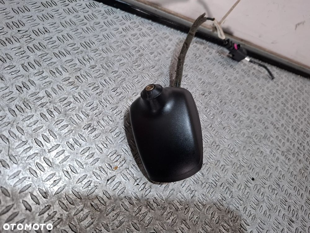 Antena dachowa Opel Zafira C Rok 2015 nr 13406656 - 1