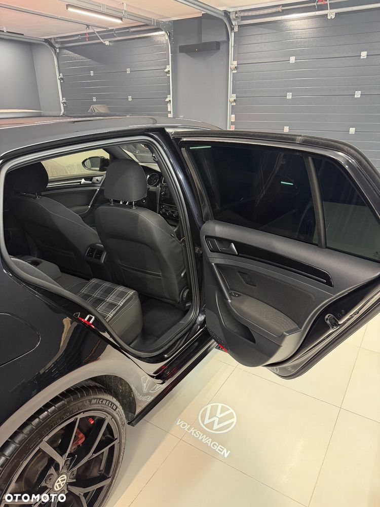 Volkswagen Golf GTD BlueMotion Technology - 28