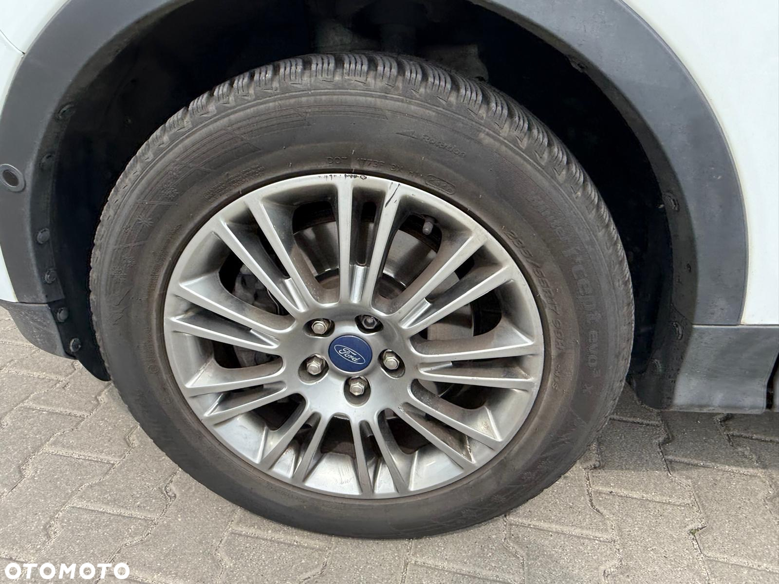 Ford Kuga 2.0 TDCi 4WD Titanium - 22