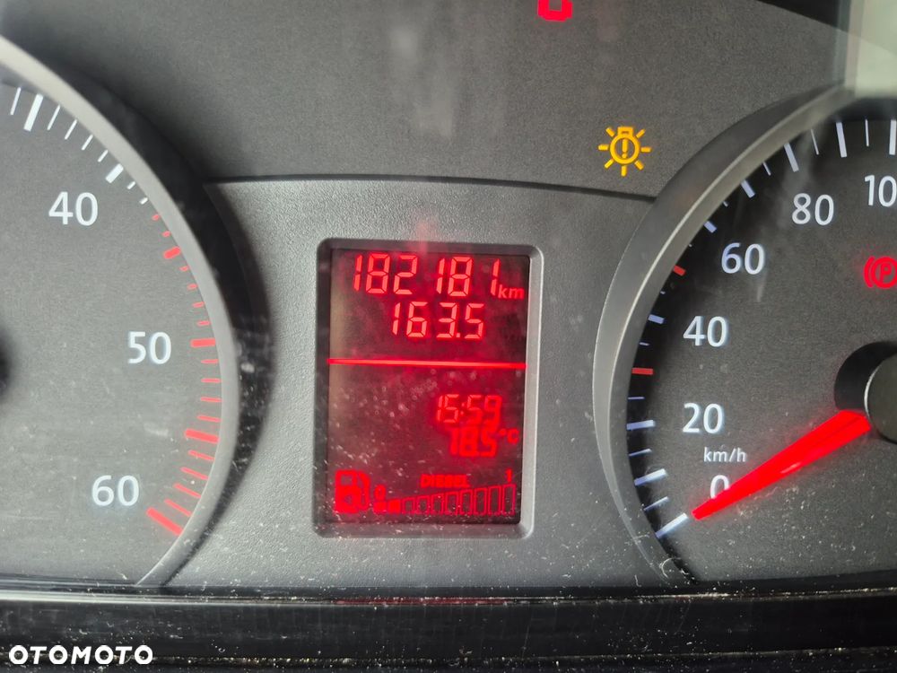 Volkswagen CRAFTER - 20