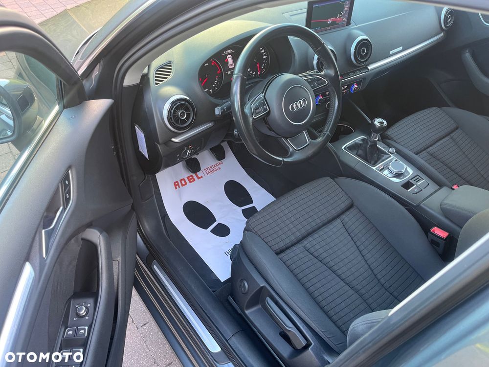 Audi A3 Sportback 2.0 TDI (clean diesel) Attraction - 8