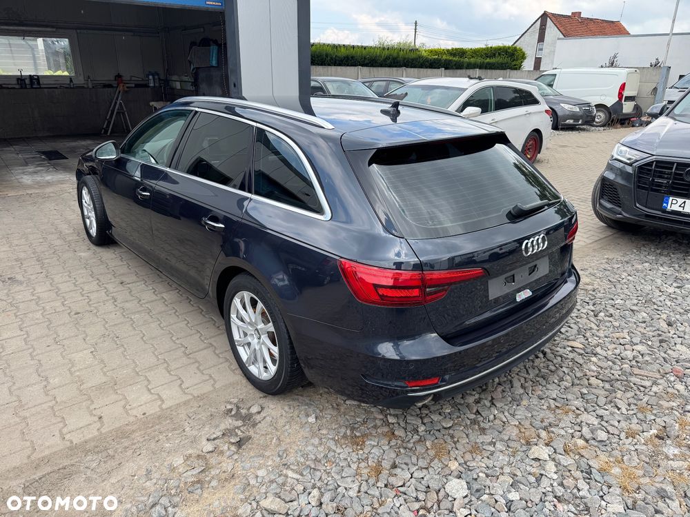 Audi A4 ver-2-0-tdi-dpf-clean-diesel-multitronic-attraction - 5