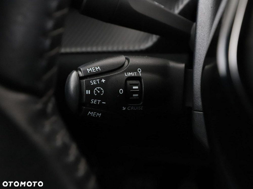 Peugeot 2008 1.5 BlueHDi Allure - 34