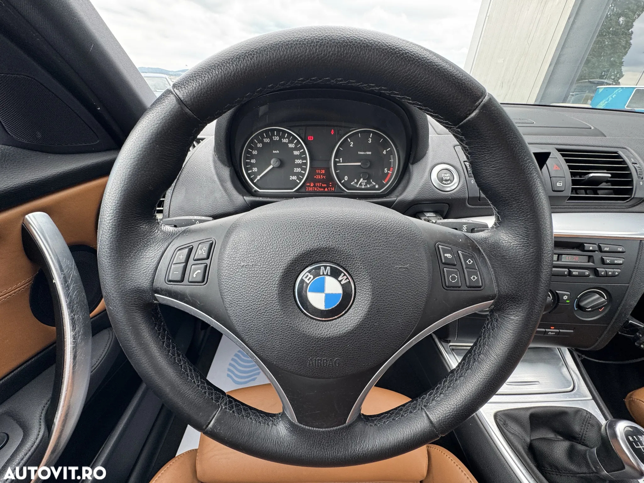 BMW Seria 1 118d - 25