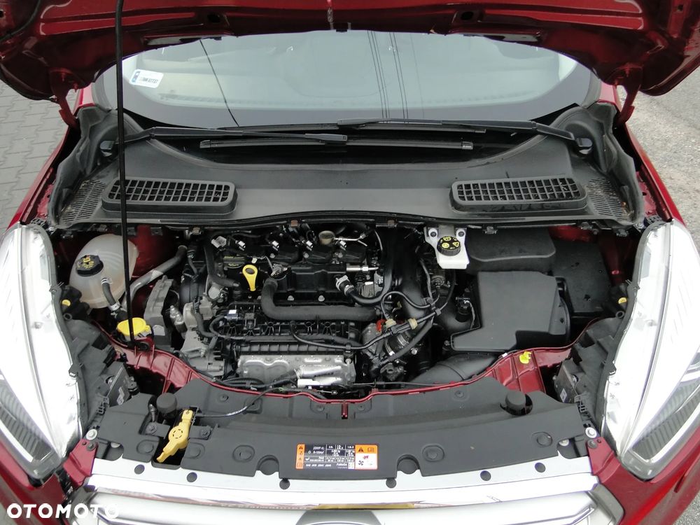 Ford Kuga 1.5 EcoBoost FWD Titanium - 35