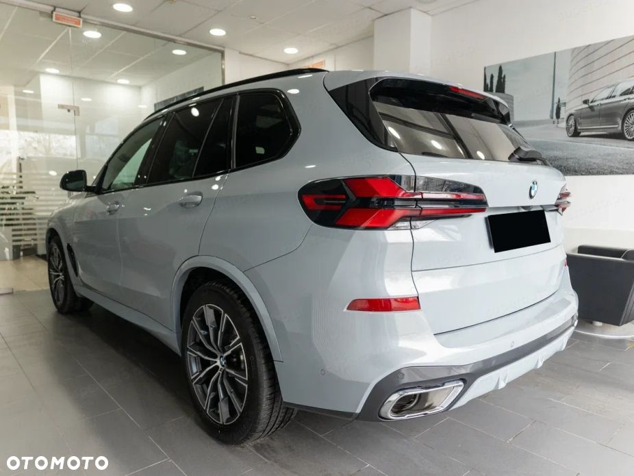 BMW X5 xDrive30d mHEV M Sport sport - 3